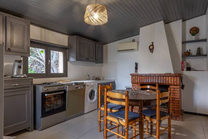 Ferienhaus für 4 Personen, mit Terrasse und Garten - 1