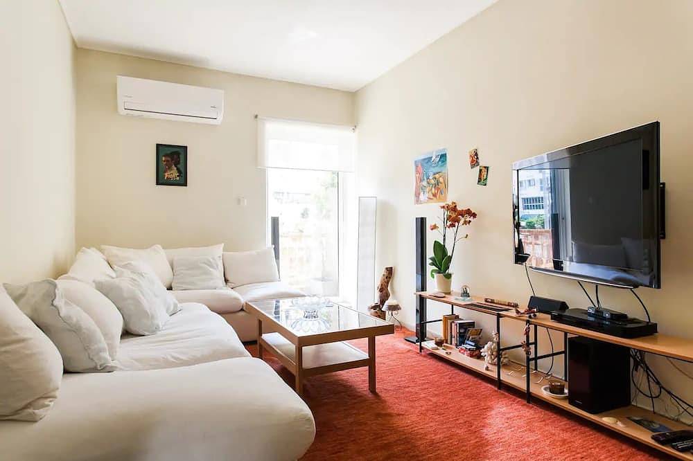 Appartement entier, Central Faliro Appart. près de Marina / station de tram 4 ' in Athènes, Section sud d'Athènes