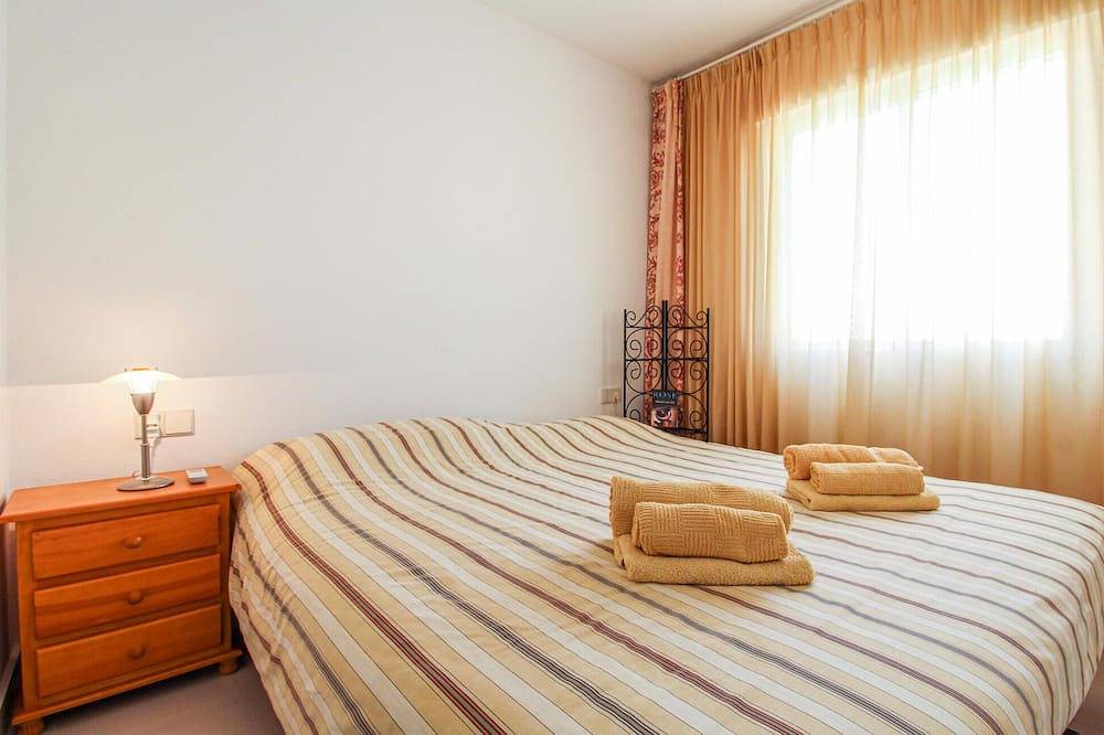 Entire apartment, Amazing apartment in Denia in Pego, Costa Blanca