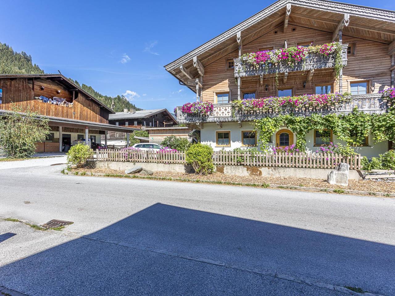 Ganze Wohnung, Gemütliche Ferienwohnung mit Balkon in Bramberg in Bramberg am Wildkogel, Kitzbüheler Alpen