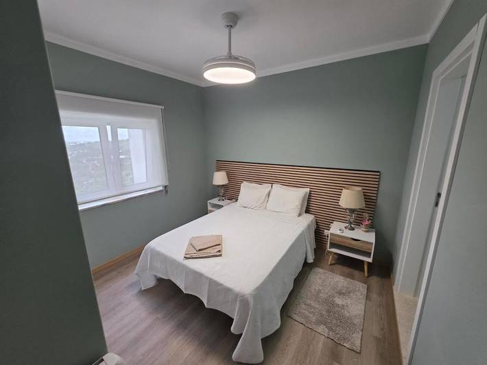 Casa de huéspuedes para 2 personas, con jardín además de terraza y vistas, Se admiten mascotas en Coimbra - 2