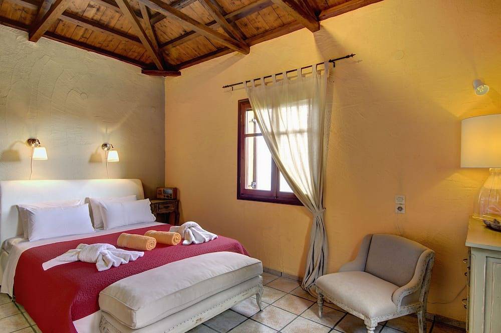 Villa Pegasus Private Poolvilla, ideal für einen romantischen Kurzurlaub in Skopelos Stadt, Sporaden