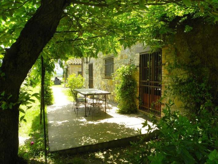 Agriturismo per 6 persone, con piscina a Monteleone d'Orvieto