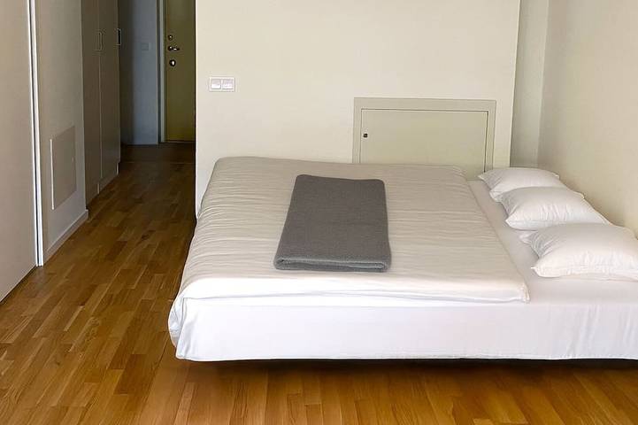 Ganze Wohnung, Stylish Flat Just 35 Min from Stockholm Central in Upplands Bro, Mälaren