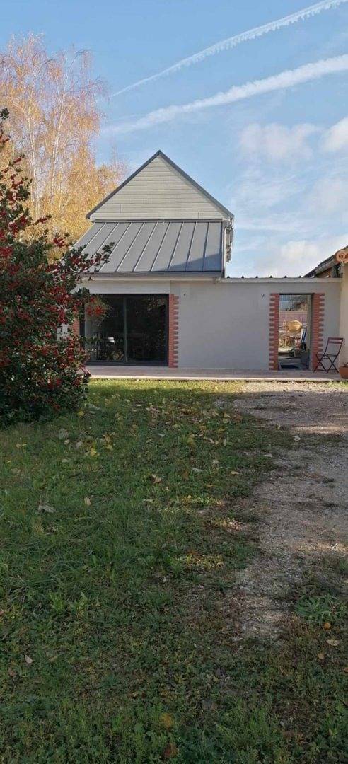 Gîte pour 4 personnes, avec jardin et terrasse dans Loiret - 2