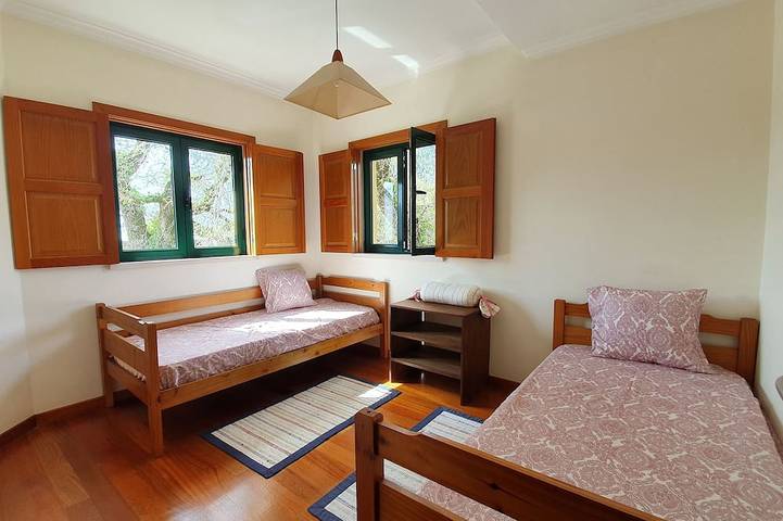 Location de vacances pour 7 personnes, avec jardin dans Pombal - 4