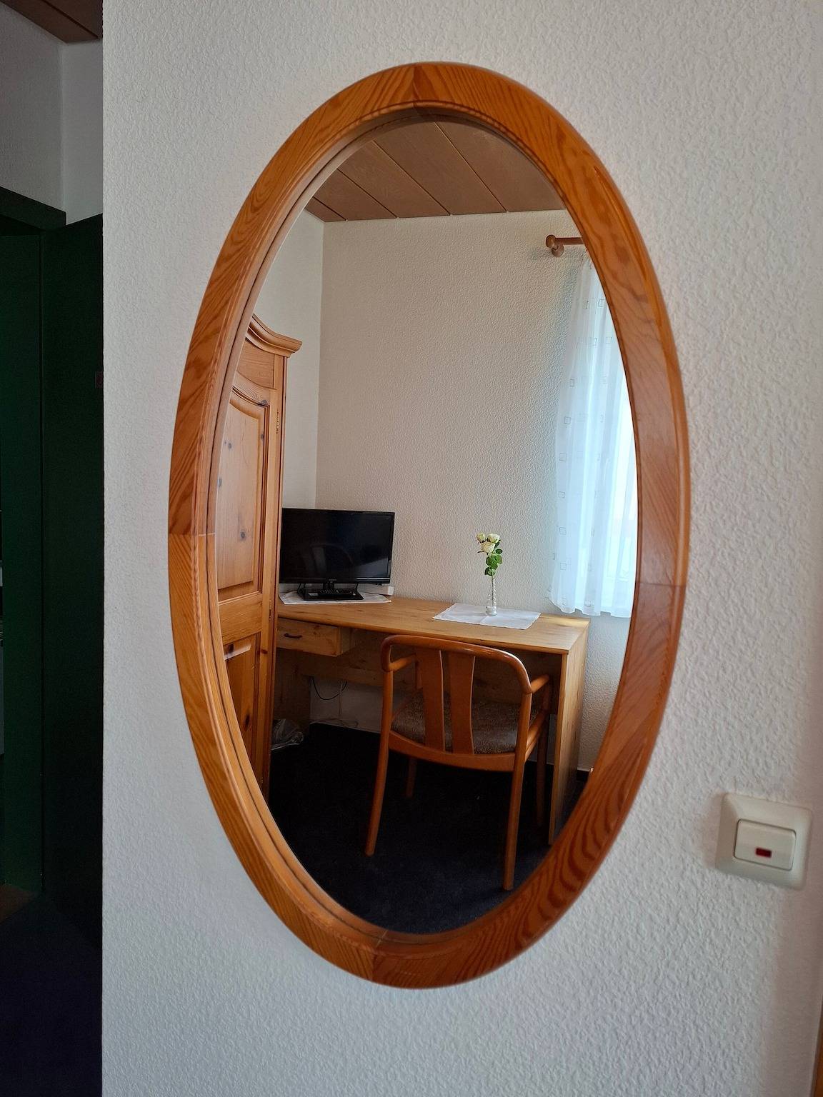 Zimmer 36 mit Gemeinschaftsgarten und Wlan in Nürtingen, Landkreis Esslingen