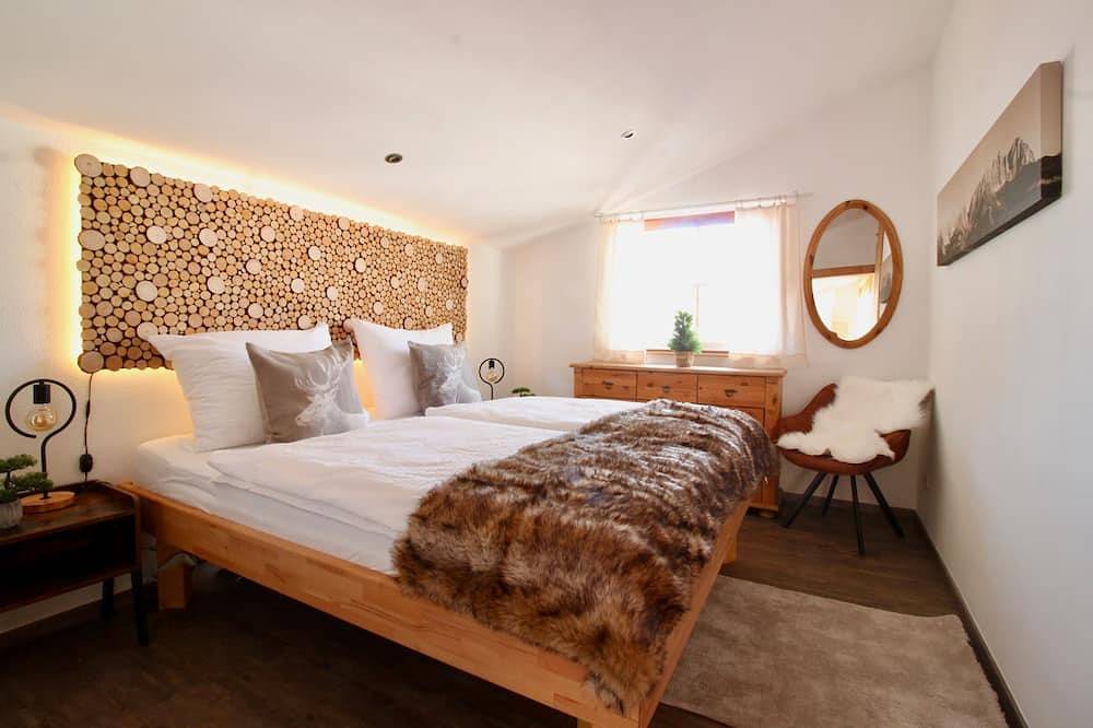 Entire apartment, Belle Kitz 1 -New designed townhouse for 6 in Kitzbühel, Kitzbuehl alps