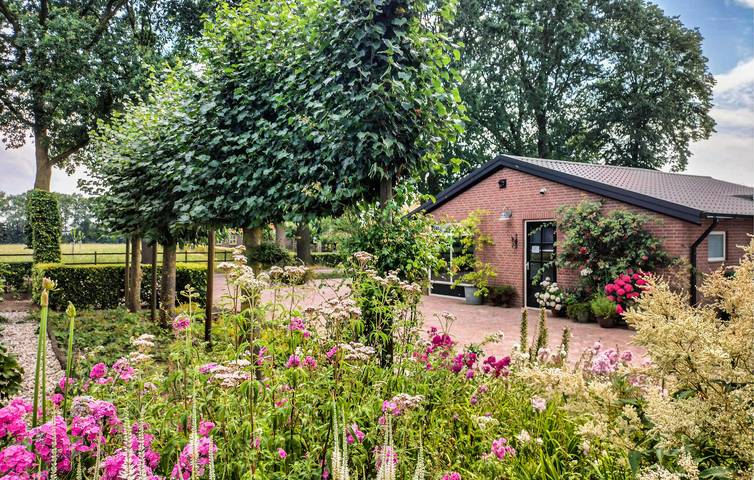 Ferienhaus für 6 Personen, mit Terrasse und Garten