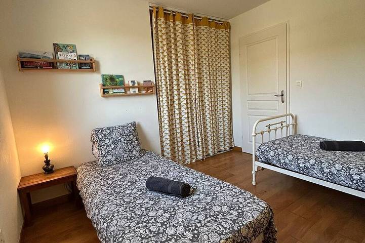 Villa Nectar ~ Garden ~ Parking ~ Air Conditioning in Beauzelle, Umgebung Toulouse