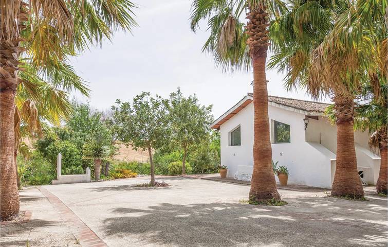 View Apartment with Air Con, Kitchenette & Internet - 500m to Restaurant in Arcos de la Frontera, White Villages