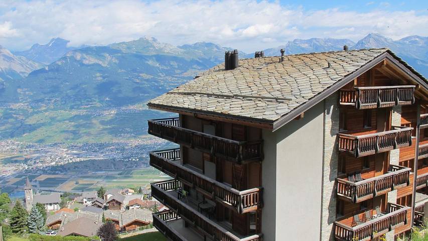 Hütte für 8 Personen, mit Ausblick und Balkon, kinderfreundlich in Veysonnaz