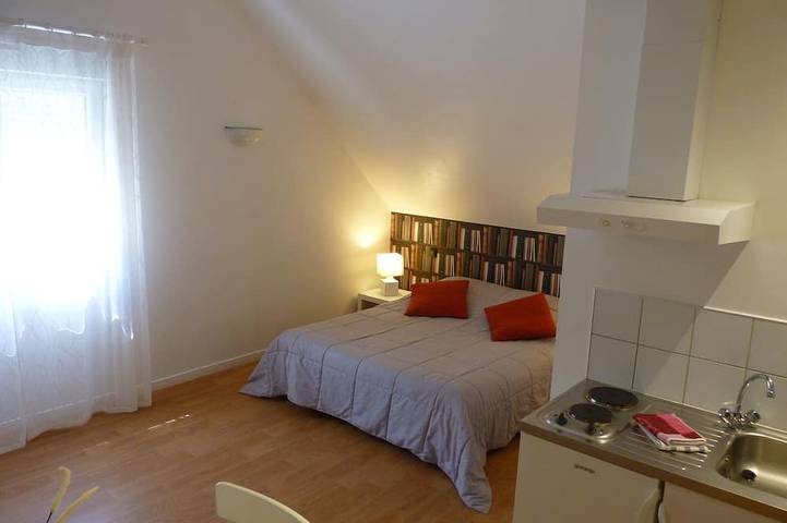 Location de vacances pour 5 personnes, avec jardin, animaux acceptés à Marcillac-Vallon - 2