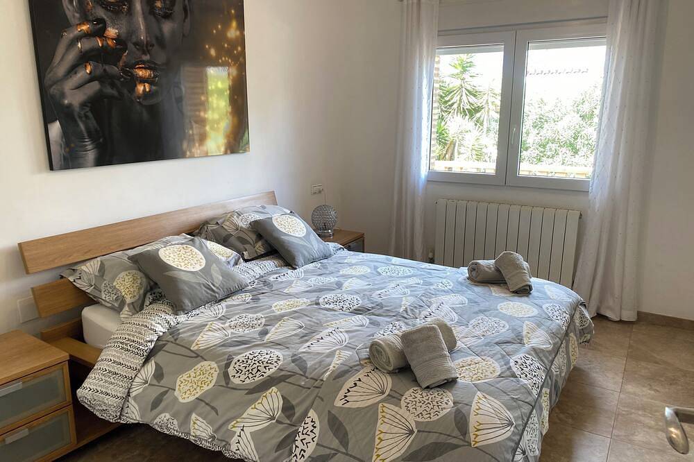 Fabelhafte moderne Villa mit 5 Schlafzimmern im Zentrum von Cabo Roig mit privatem Pool in La Zenia, Cabo Roig