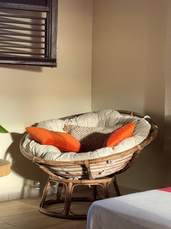 Gîte pour 2 personnes, avec jardin et vue dans Anse Mabouyas - 4