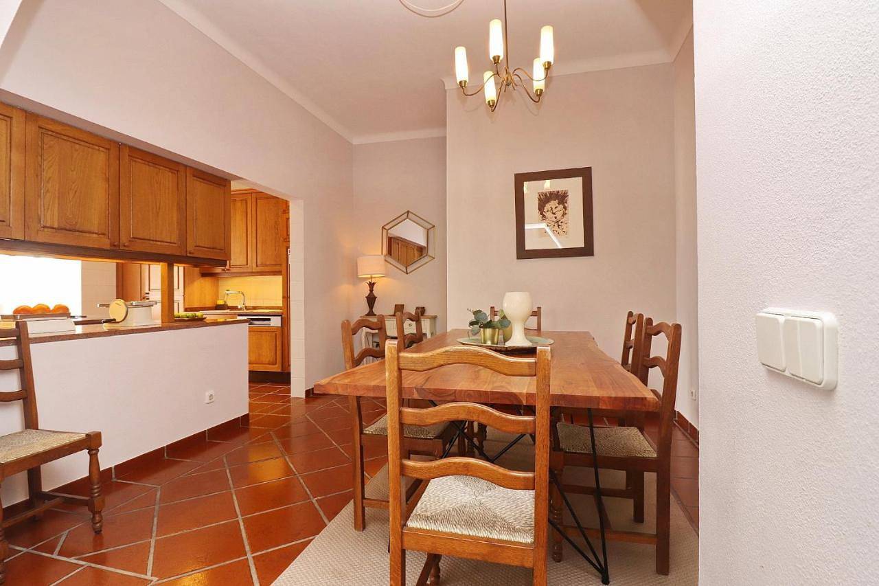 Holiday Home in Praia de São Martinho do Porto, São Martinho do Porto