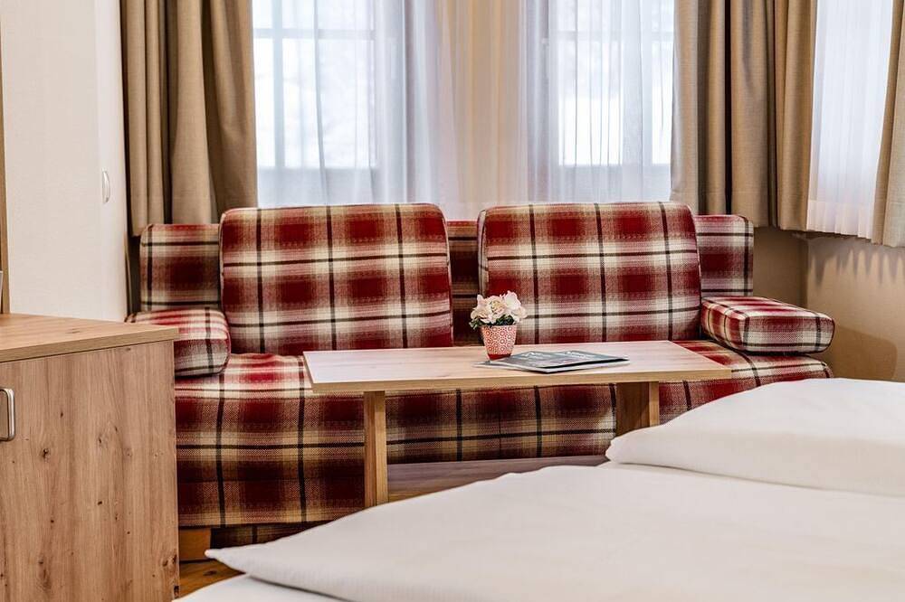 Doppelzimmer Standard - Hotel am Sonnenhügel in Filzmoos, Tennengau