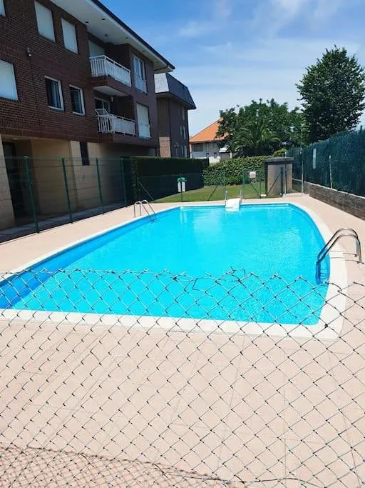 Ferienwohnung für 4 Personen, mit Pool und Terrasse - 1