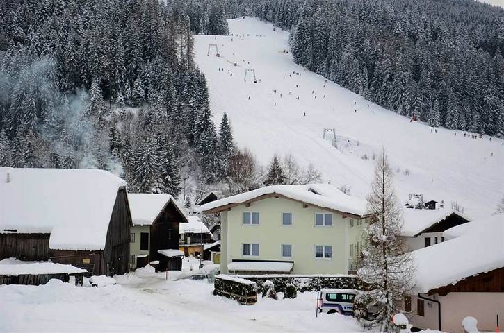 Ferienhaus für 5 Personen, mit Balkon und Terrasse sowie Garten in Rußbach am Paß Gschütt