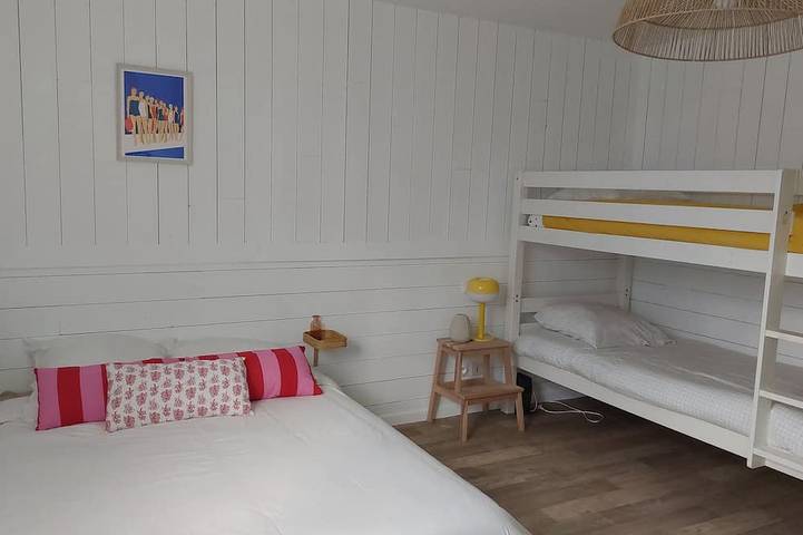 Gîte pour 4 personnes, avec terrasse à Carolles - 3