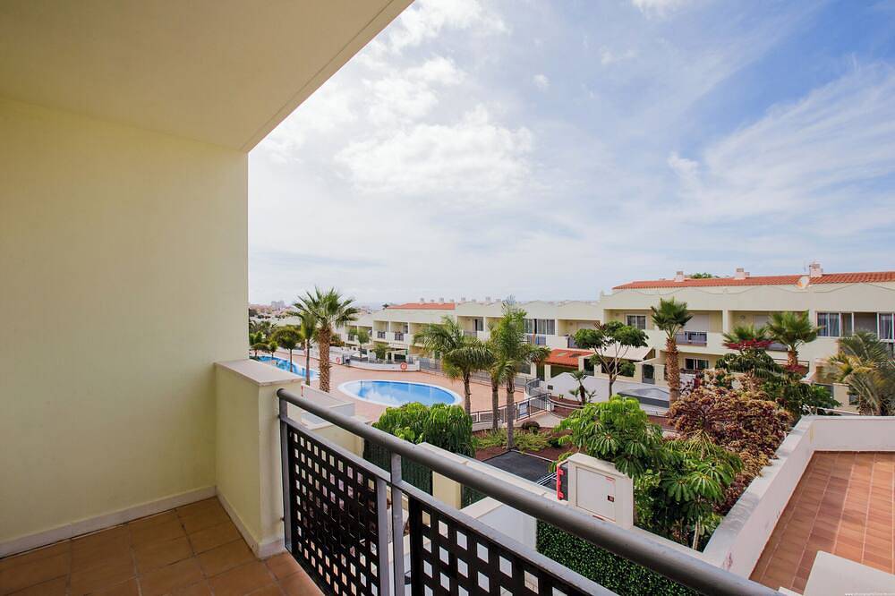 Charming townhome with Ac in fabulous Costa Adeje in Miraverde, Adeje