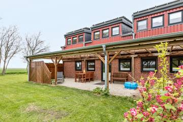 Ferienwohnung für 4 Personen, mit Garten in Südtondern