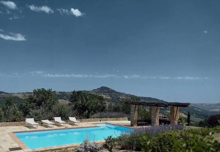 Casa vacanza per 8 persone, con panorama e giardino nonché terrazza e piscina, con animali domestici - 1