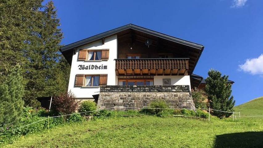 Ferienhaus für 10 Personen, mit Sauna und Balkon