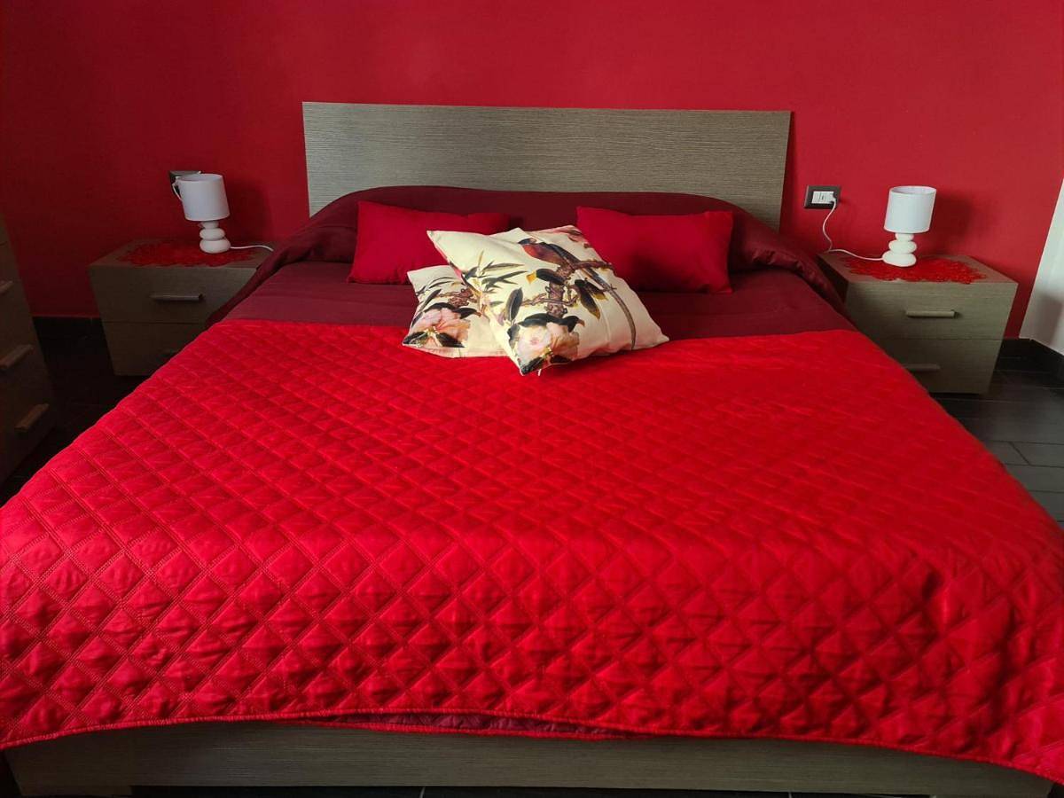 Large Double Room in Villanova (Sardinia), Cagliari