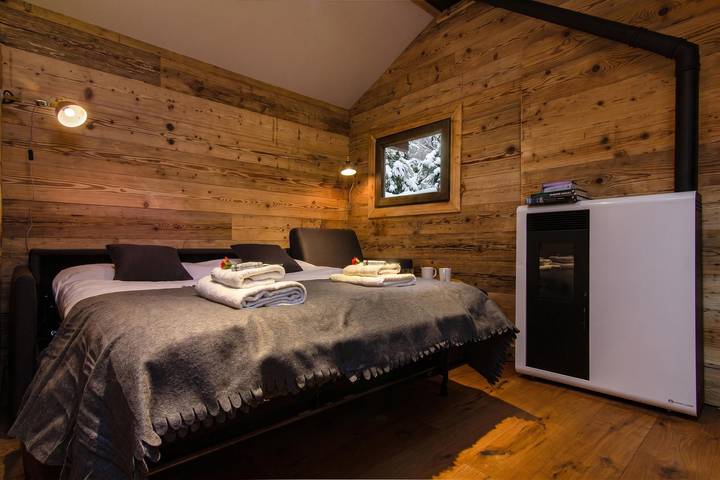 Mazot du Mont-Blanc w/View, Terrace & Stove, (Sleeps 4) in Les Houches, Massif du Mont-Blanc