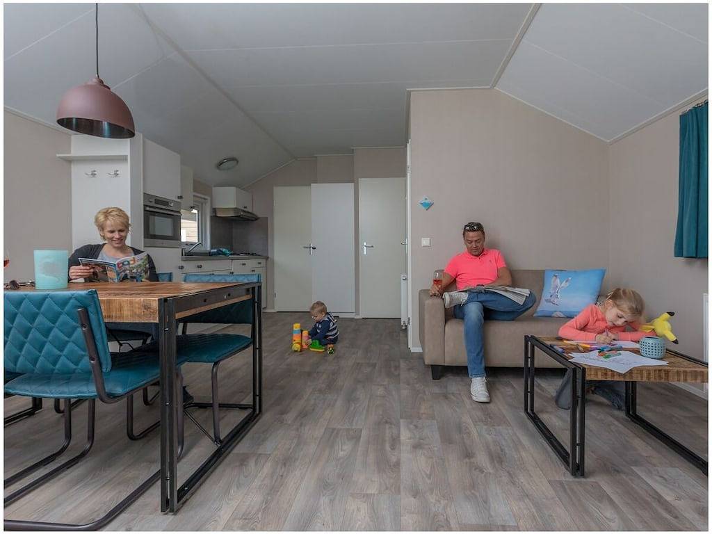 Hütte in Renesse mit Barbecue und Wifi in Renesse Strand, Renesse