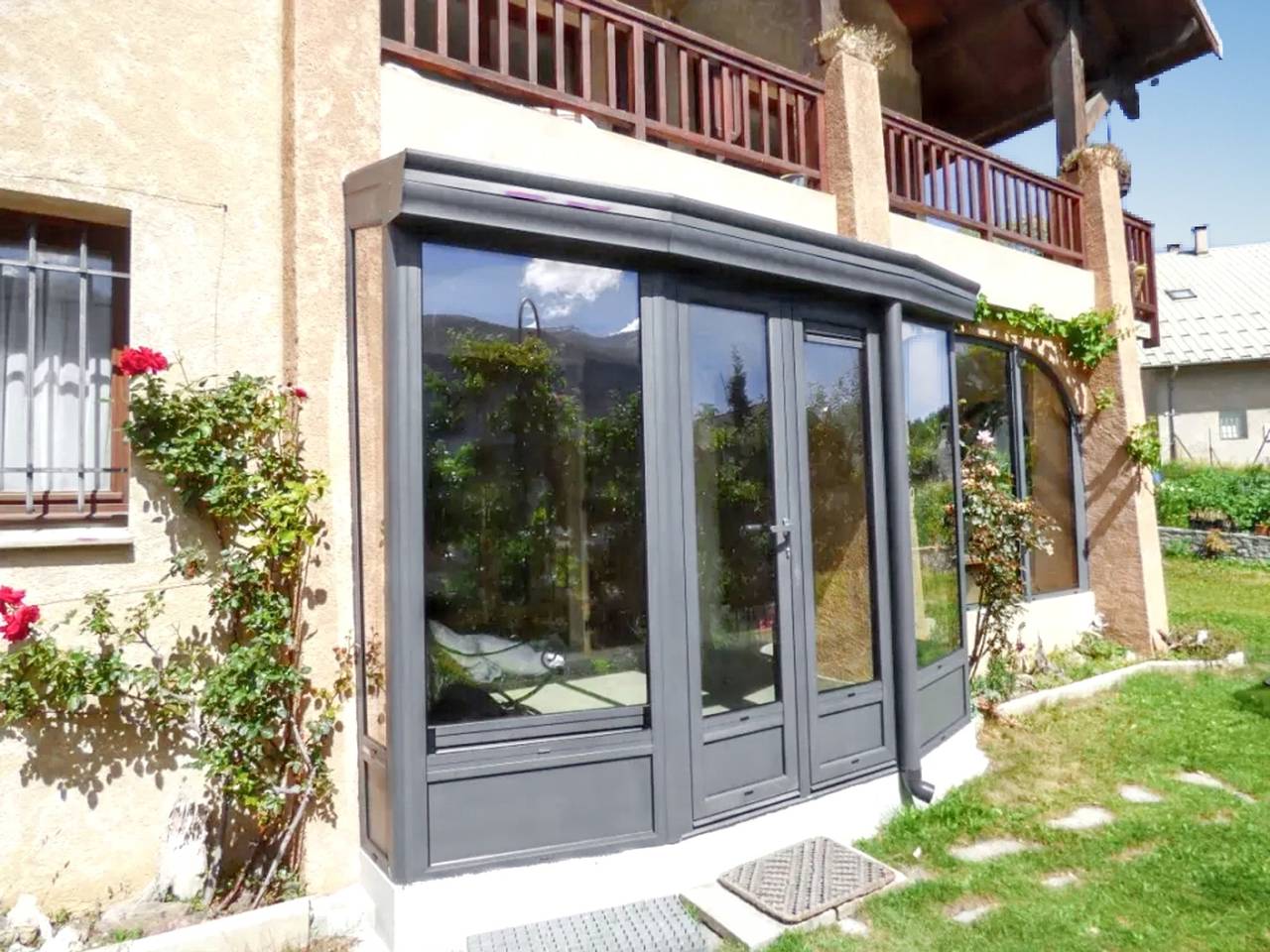 Appartement entier, Appartement paisible à Saint-Crepin avec vue sur la montagne in Saint-Crépin (Hautes-Alpes), Parc national des Écrins
