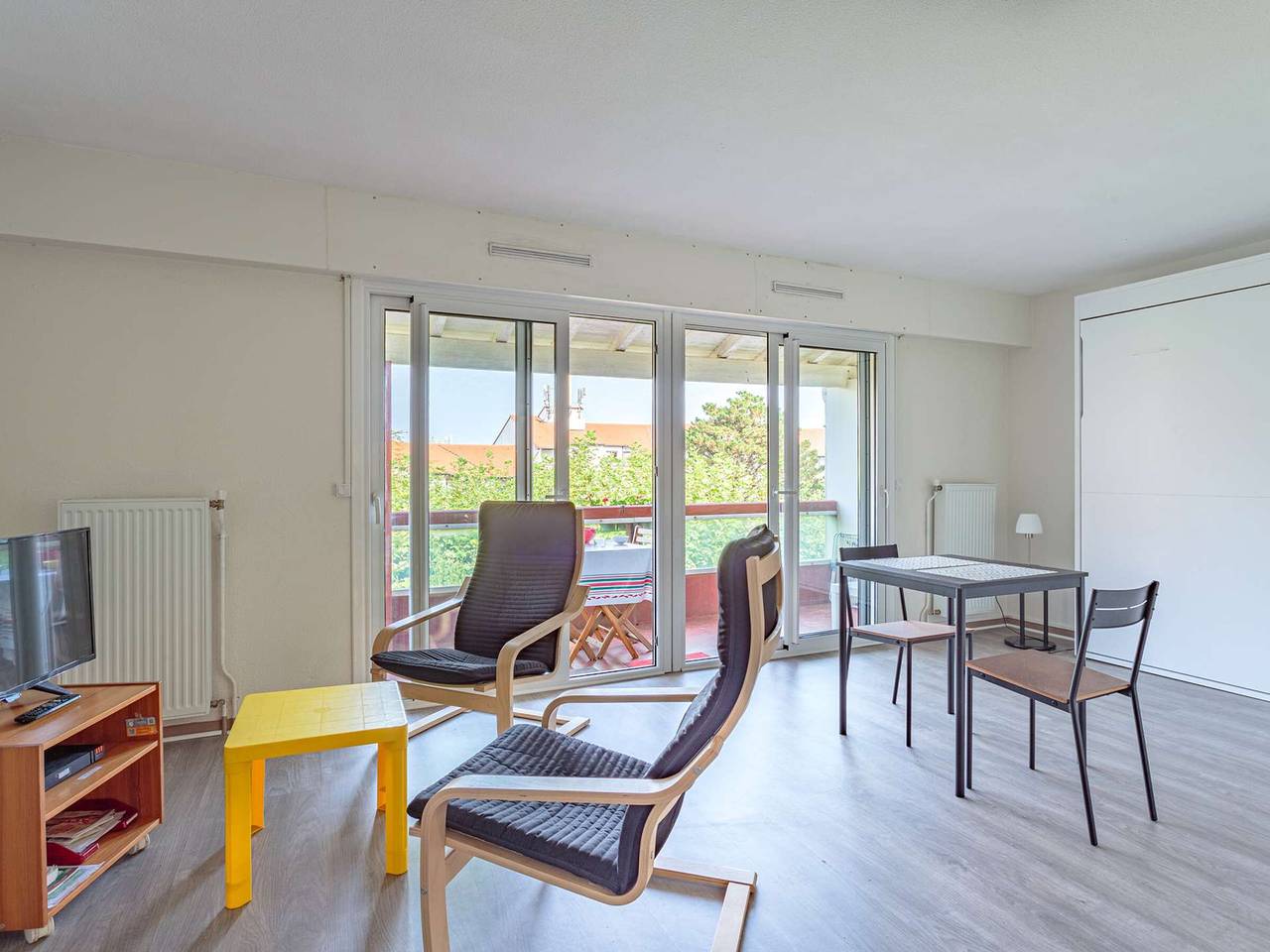 Studio entier, Studio lumineux avec balcon à 300m des plages d'Anglet in Anglet, Région de Bayonne