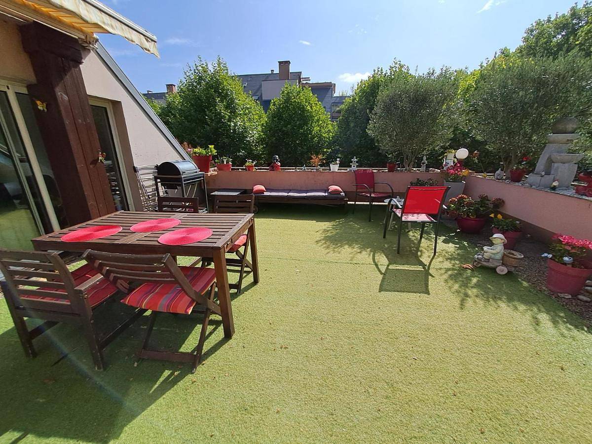Appartement entier, Apartment in Éragny, Val-d'Oise