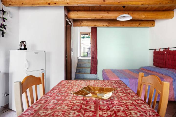 Appartamento intero, Appartamento per vacanze "Genzianella Tano Di Grich" con vista sulle montagne e terrazza privata in Prazzo, Provincia di Cuneo