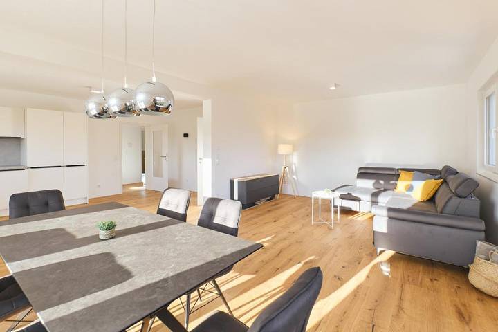 Ferienwohnung für 6 Personen, mit Terrasse und Ausblick in Wangen - 3