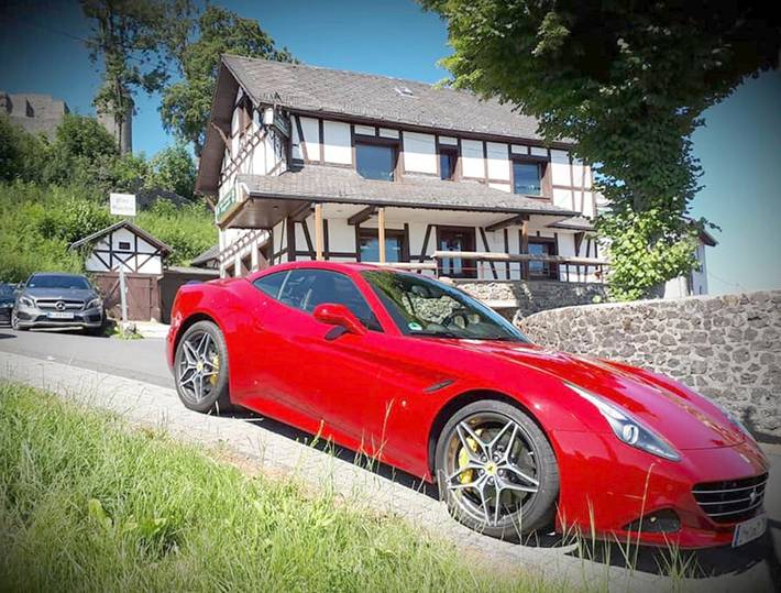 Hotel für 2 Personen, mit Terrasse und Ausblick am Nürburgring - 2