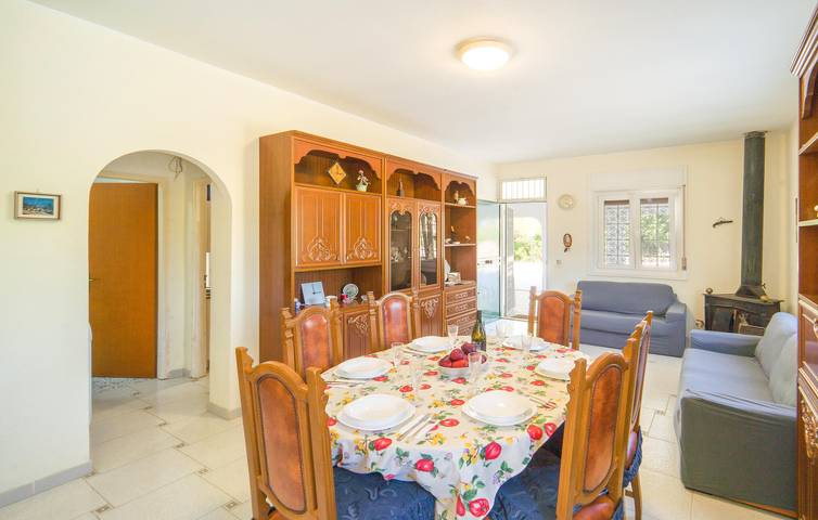 170 mq. Affitto con parcheggio, piscina, terrazza e cucina in Monreale, Provincia di Palermo