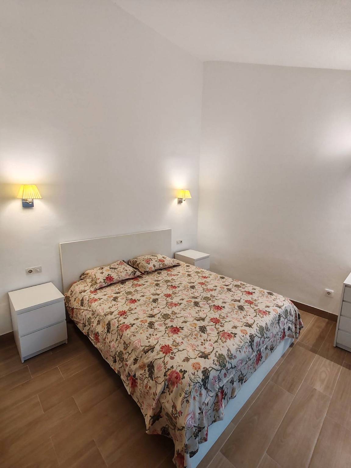 Casa de Vacaciones 'María' con Vista al Mar, Piscina Compartida y Terraza Privada in Sonnenland, San Bartolomé de Tirajana
