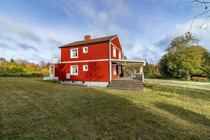 Ferienhaus für 6 Personen, mit Sauna und Terrasse, mit Haustier in Lessebo und Umgebung