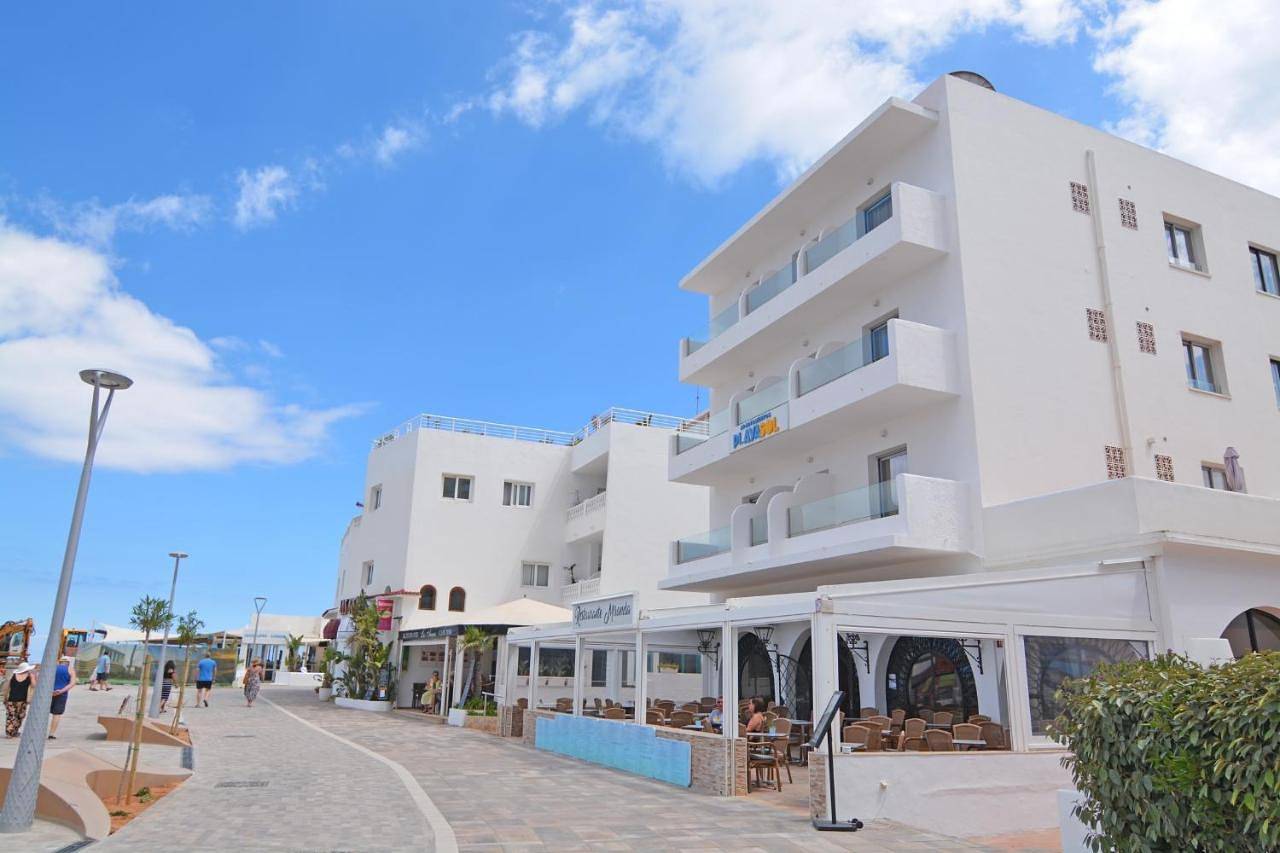 Apartamentos Playa Sol in Es Canar, Santa Eulària des Riu
