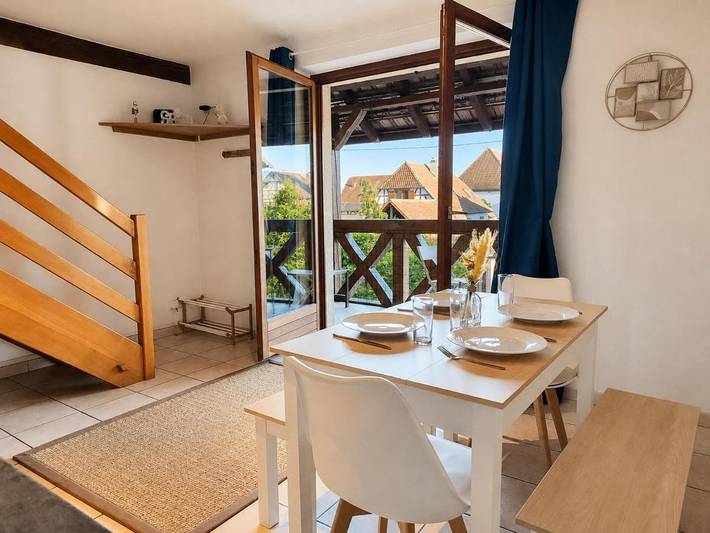 Gîte pour 6 personnes, avec balcon à Sainte-Croix-en-Plaine