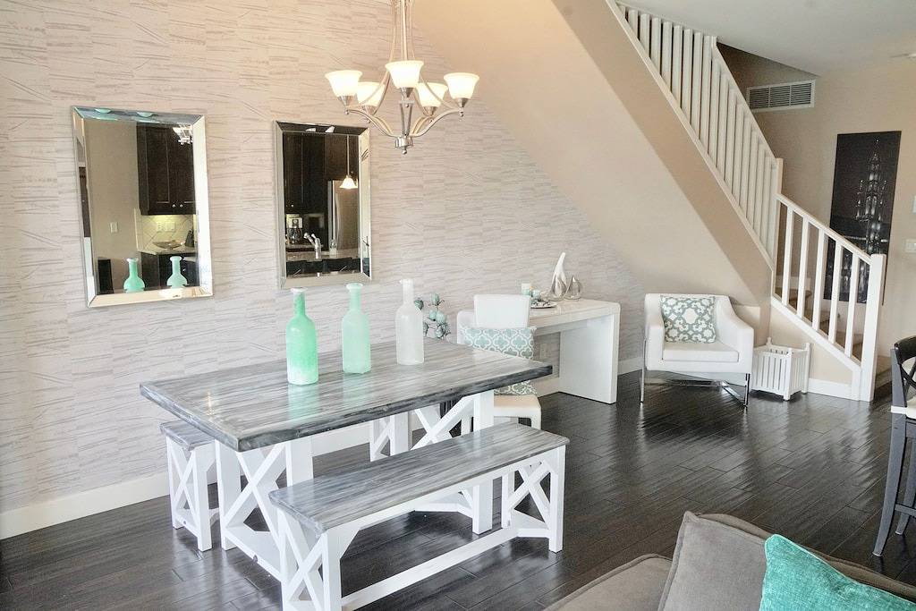 Ganze Wohnung, Luxuriöse Penthouse Suite am Strand im Barona Beach Resort! in West Kelowna, Crystal Mountain