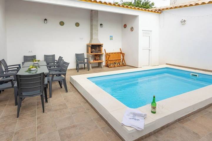 Villa for 8 people - 1