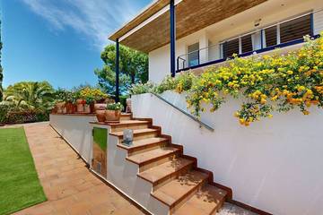 Villa pour 10 Personnes dans Terres de l'Èbre, Costa Dorada, Photo 1