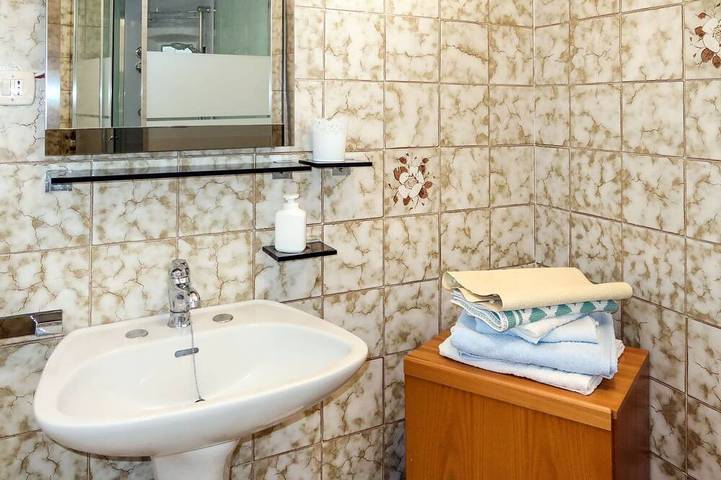 Appartamento intero, Appartamento Olivo in Vendone, Riviera di Ponente