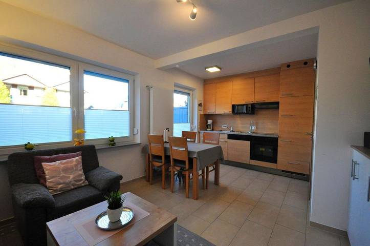 Ferienwohnung für 4 Personen, mit Terrasse in Neuharlingersiel