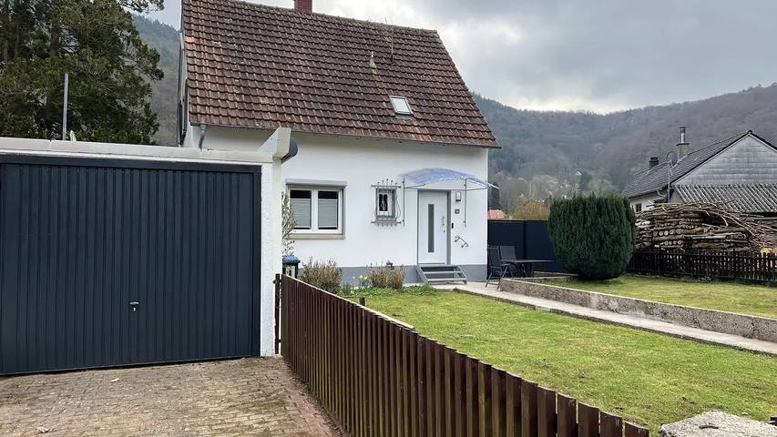 Ferienhaus für 4 Personen, mit Terrasse und Garten in Annweiler - 3