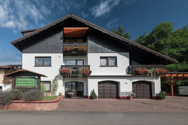 Ferienwohnung für 6 Personen, mit Terrasse und Garten in Mossautal