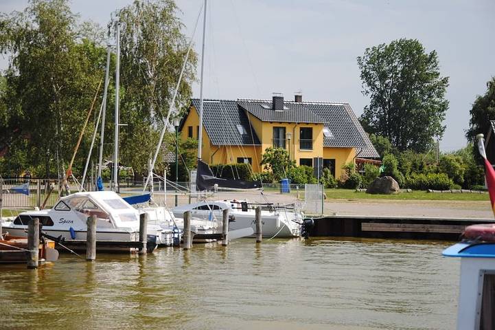 Ferienhaus für 6 Personen, mit Garten und Sauna